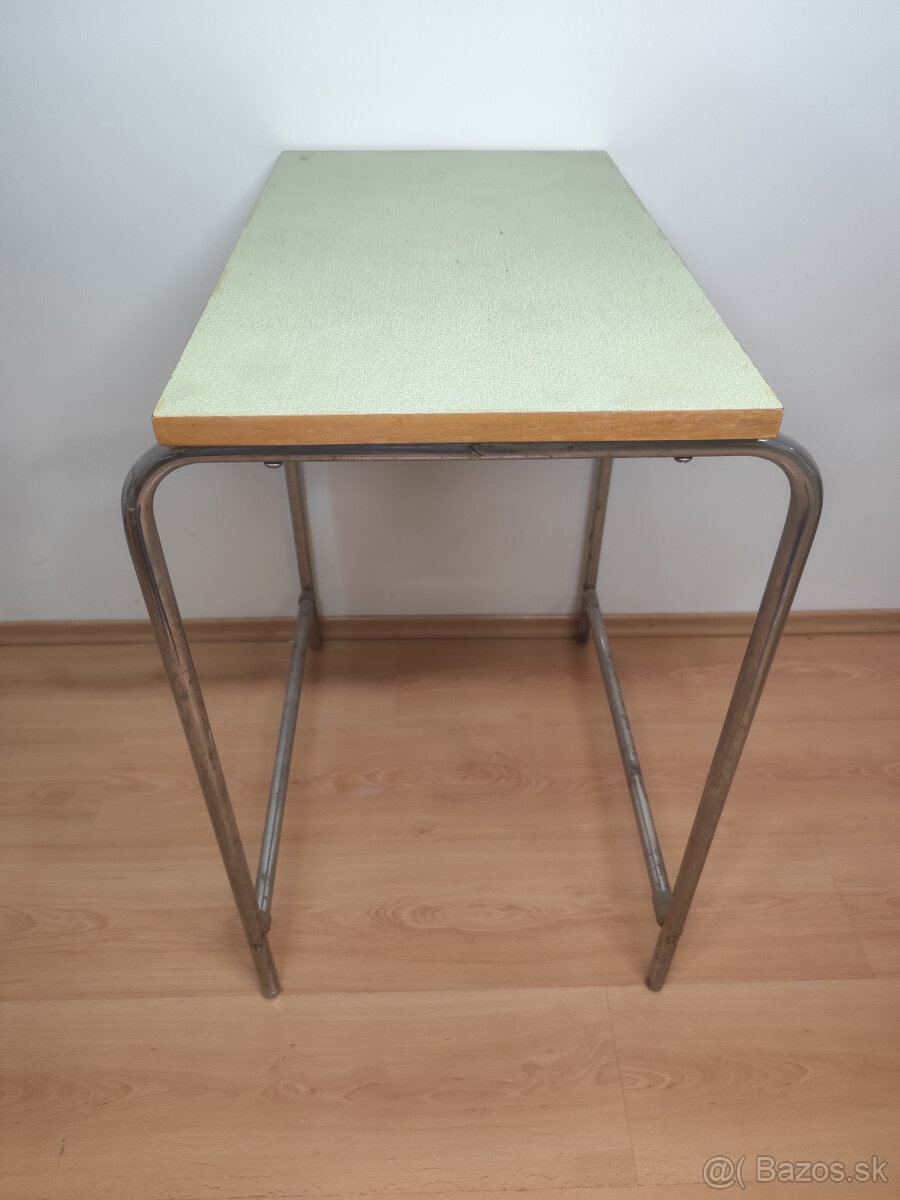 Predám retro stolík - 2