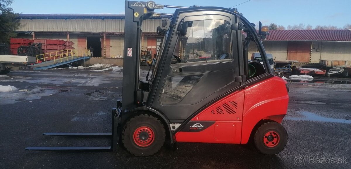 LINDE H30T-02 triplex, boční posuv SLEVA - 2