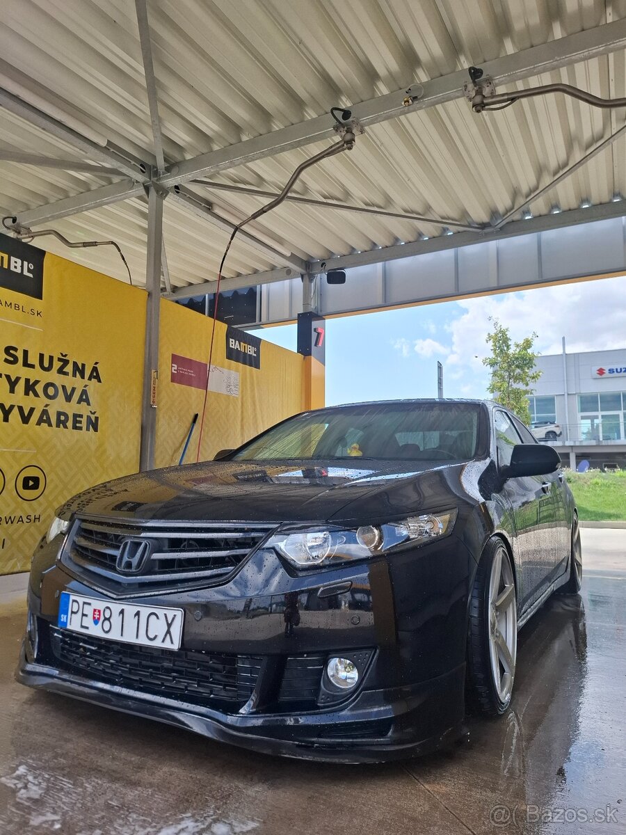 Honda accord 8g - 2