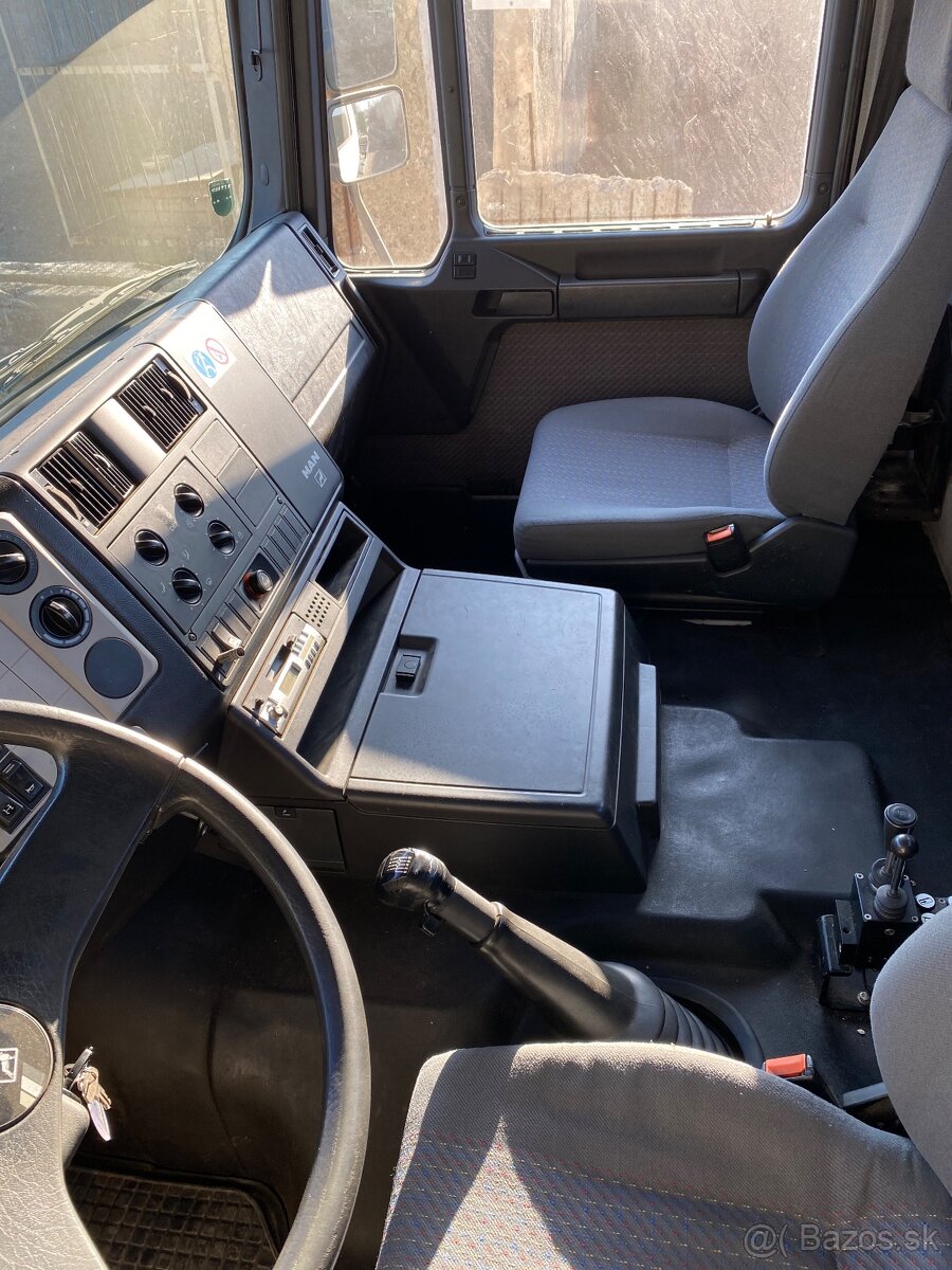 MAN F 2000 - 2