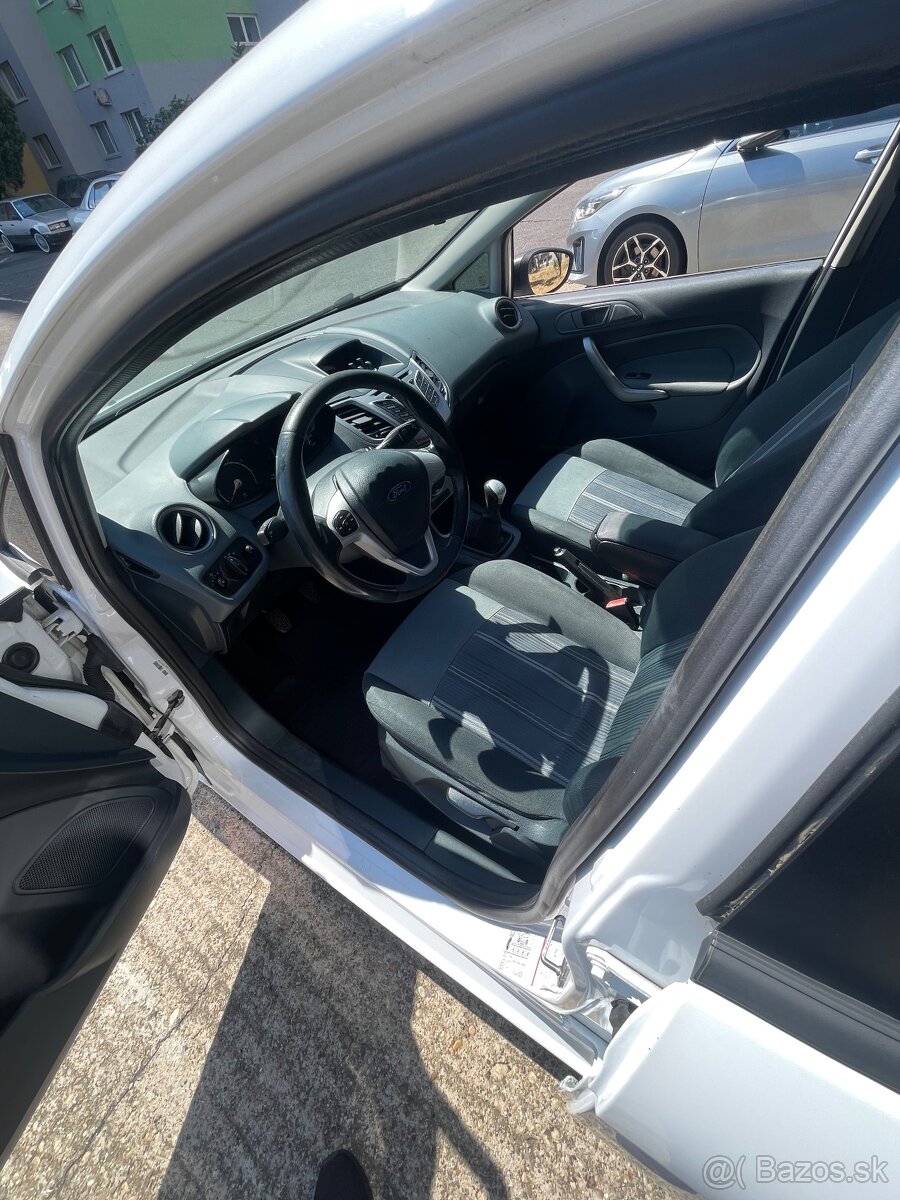 Ford fiesta LPG - 2