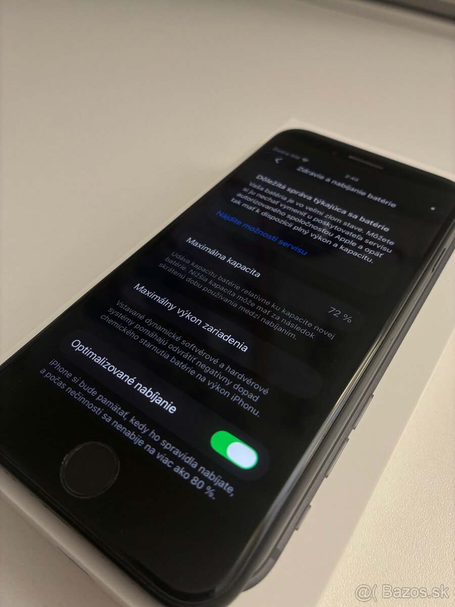 iPhone SE 2020 128 GB - 2