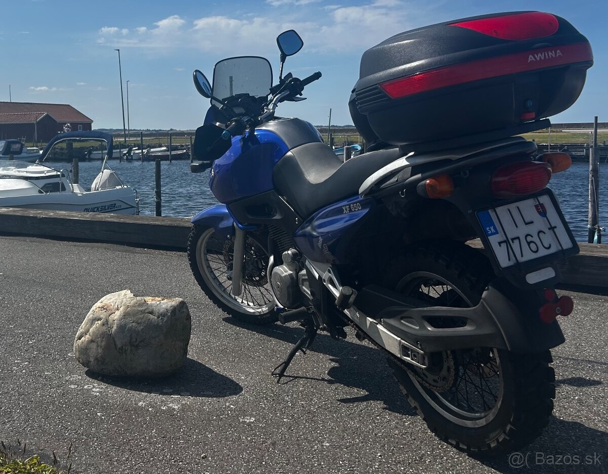 Suzuki XF 650 freewind - 2