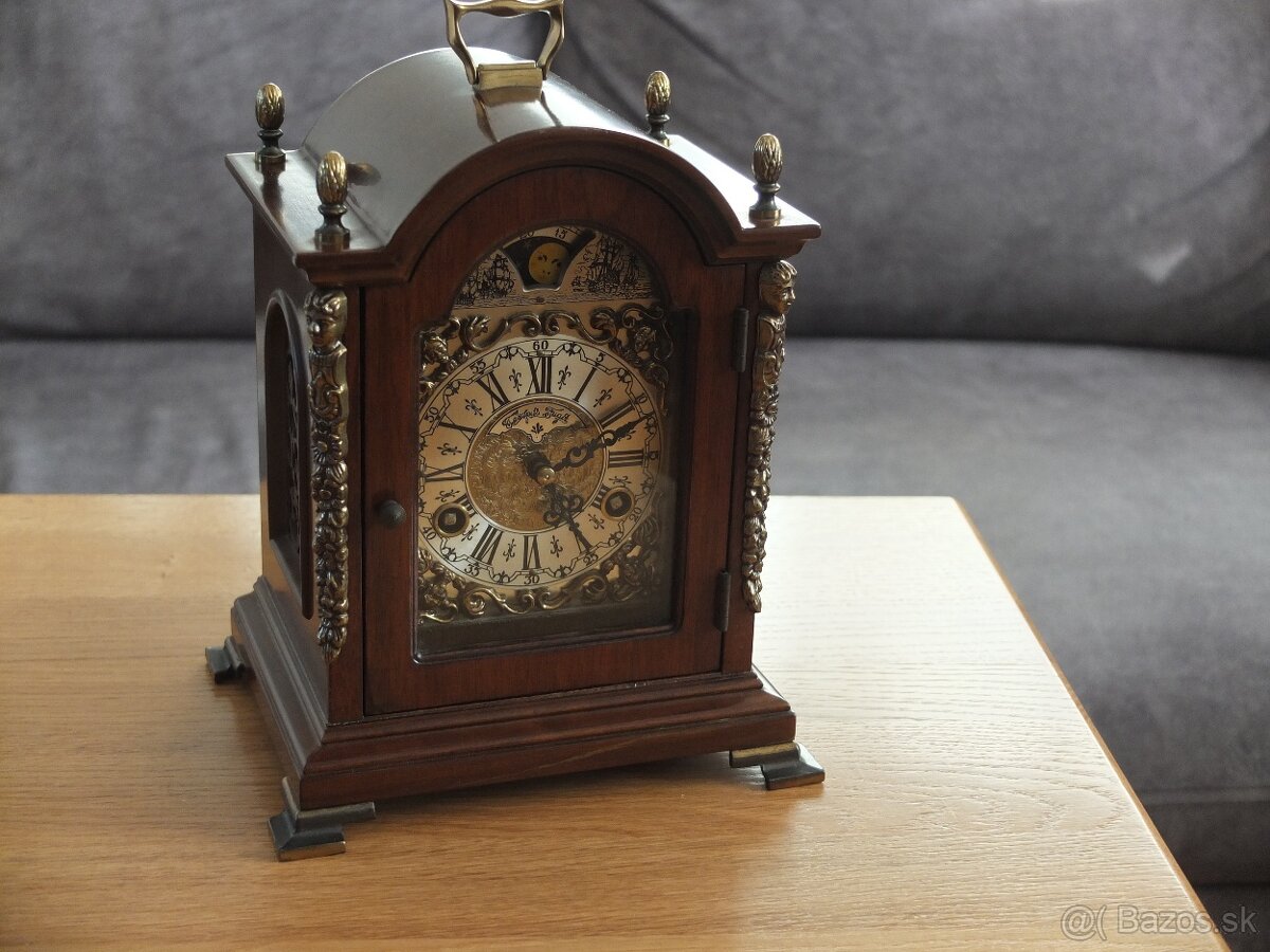 HODINY ZÁNSKÉ PŮLKY FÁZE MĚSÍCE TOP STAV - 2