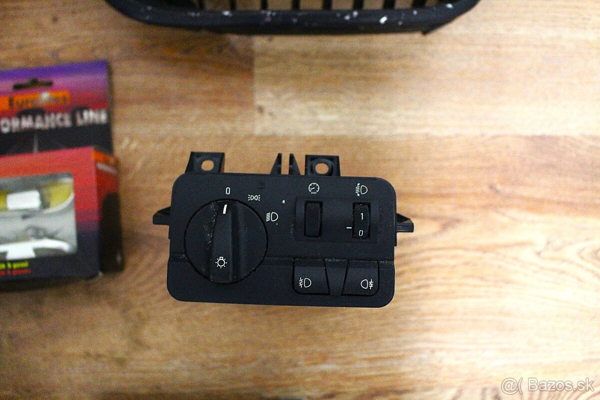 BMW E46 ......Facelift......Súbor Dielov.... - 2