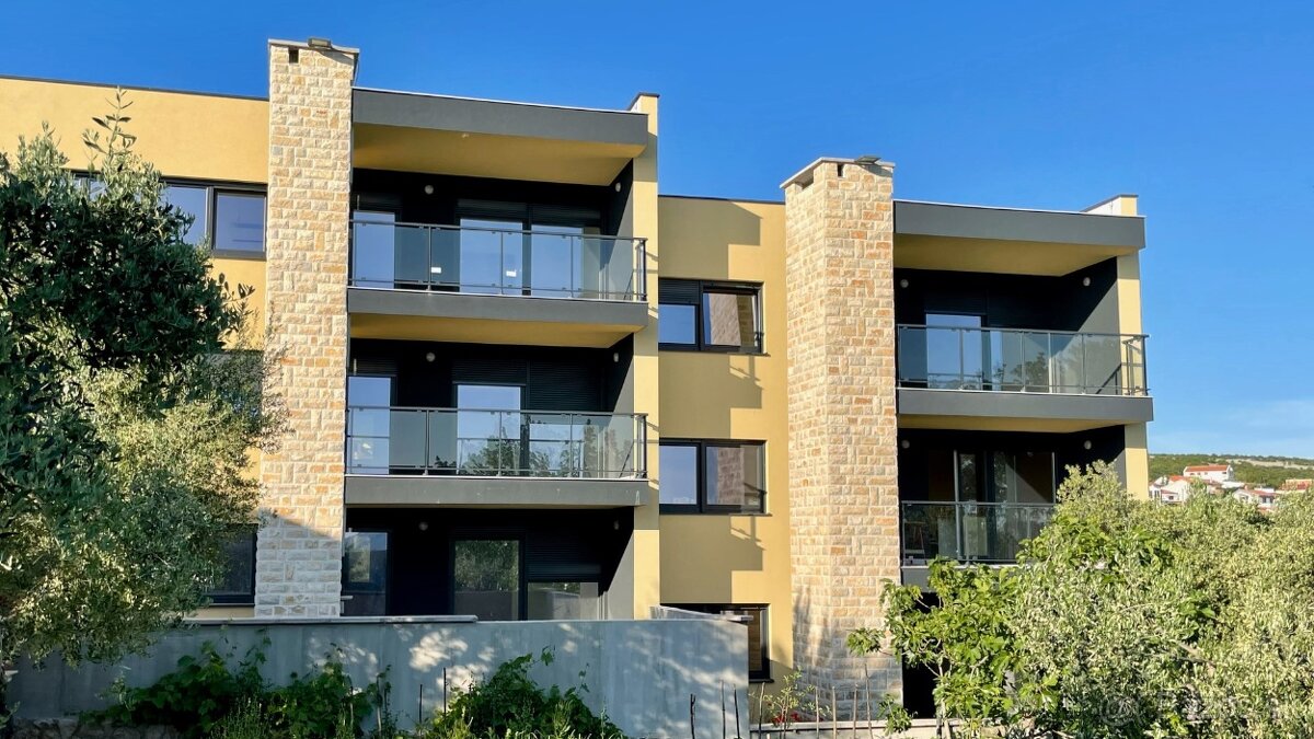 Moderný 4-izb. zariadený apartmán s bazénom, Chorvátsko - 2