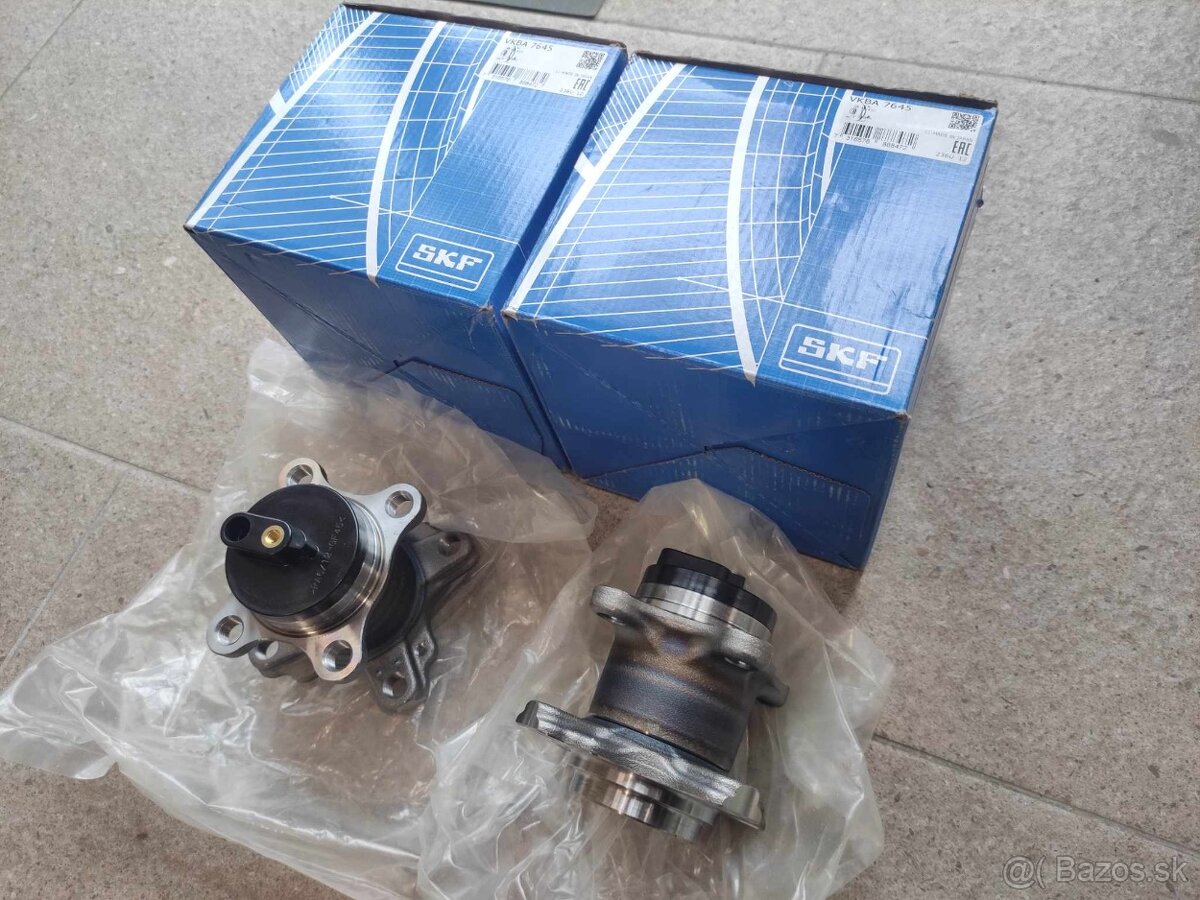 FORD KUGA 2 2014-2020 zadný náboj s ložiskom SKF VKBA7023 - 2