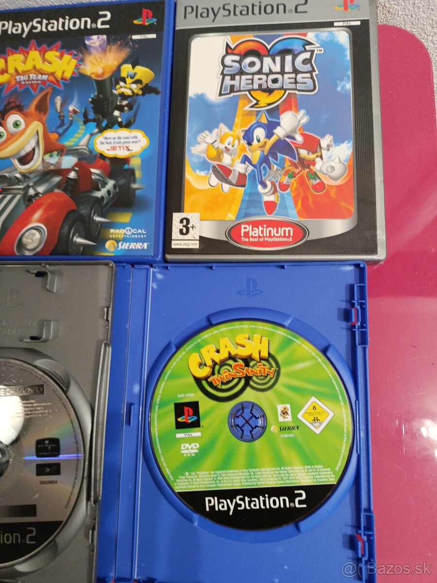 Ps2 crash a spyro - 2