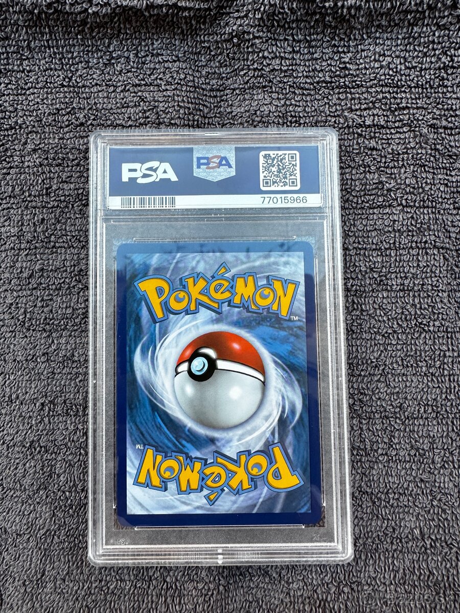 Umbreon SWSH Evolving Skies 189 PSA10 - 2