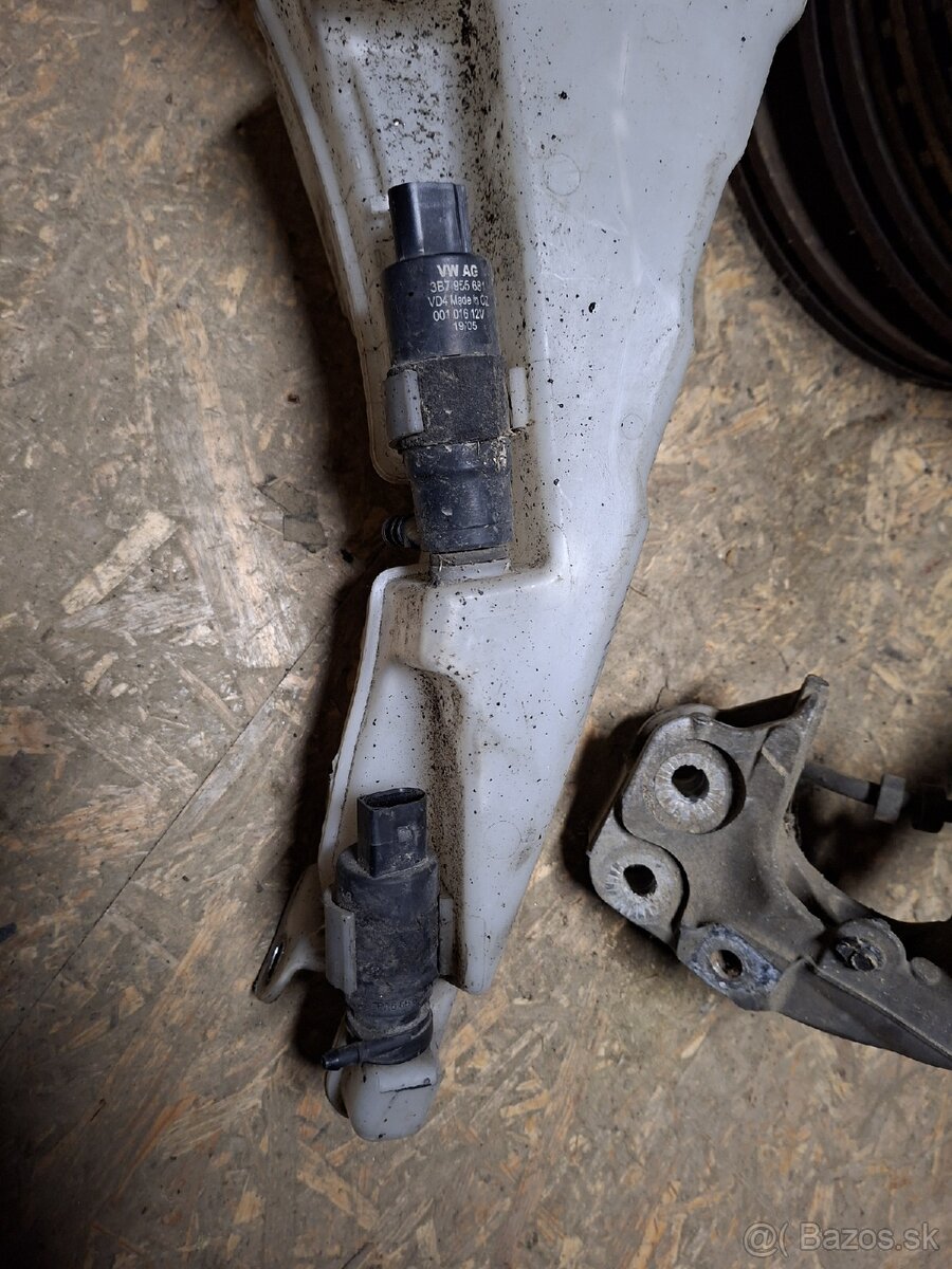 Nadržka ostrekovačov audi a6 c6 - 2