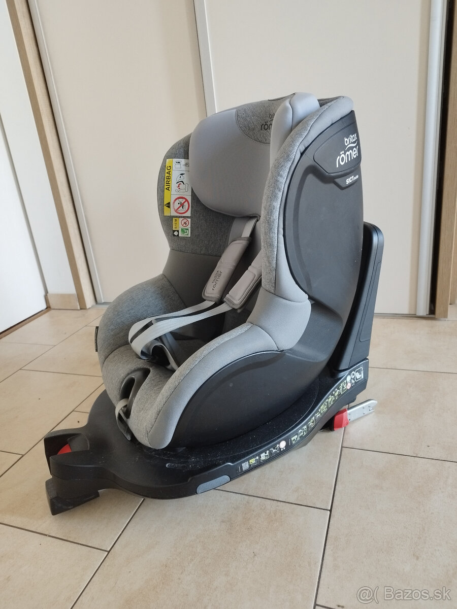 aUTOSEDAčKA Britax Römer DUALFIX M - 2