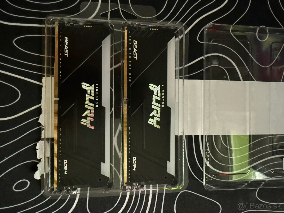 Kingston FURY 32GB KIT DDR4 3600MHz CL18 Beast Black RGB - 2