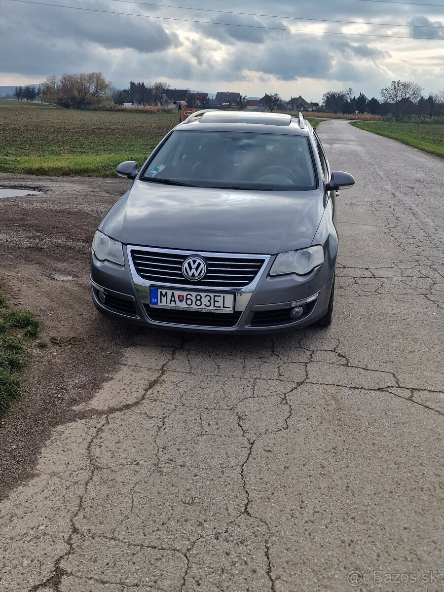 Volkswagen Passat B 6 combi 2.0 FSI automat - 2