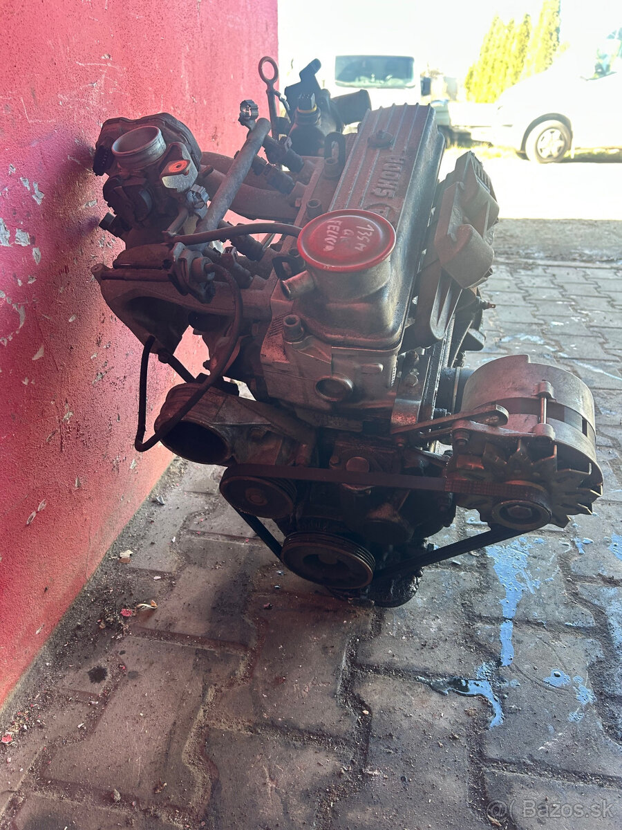 Motor 1,3 MPI Škoda Felicia 781.135M kompletní - 2