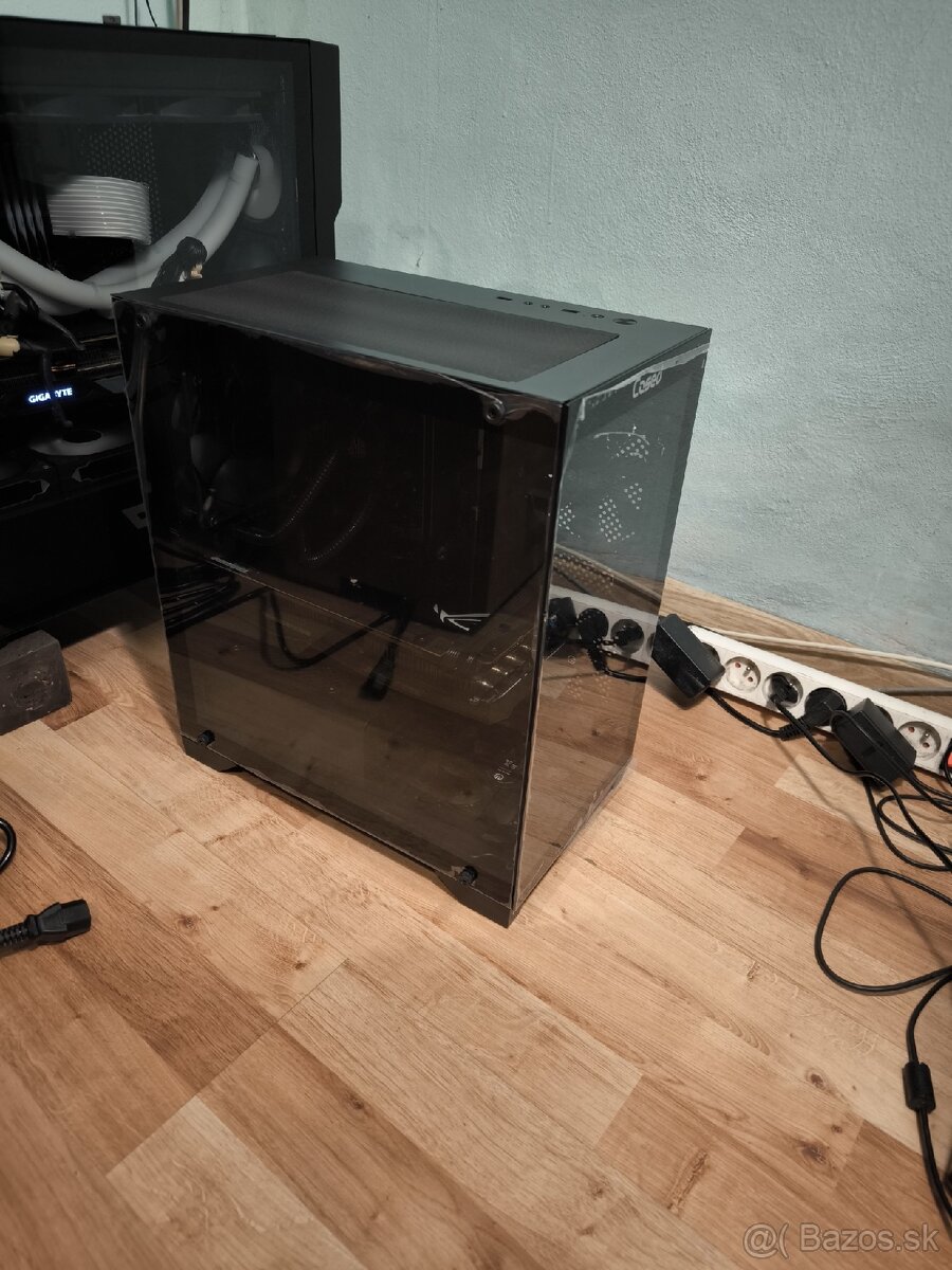 Ryzen 7 5700x, rx 580 8gb, 16gb ram - 2