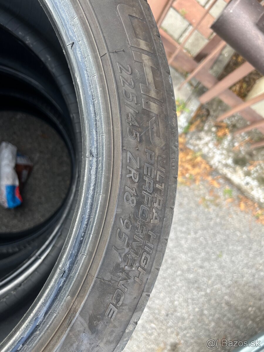 Letné Pneumatiky 225/45 ZR18 95Y - 2