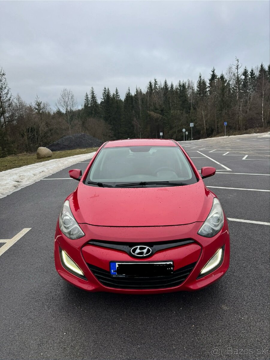 Hyundai i30 Hatchback 1.6 MPI Benzín, 88kW - 2