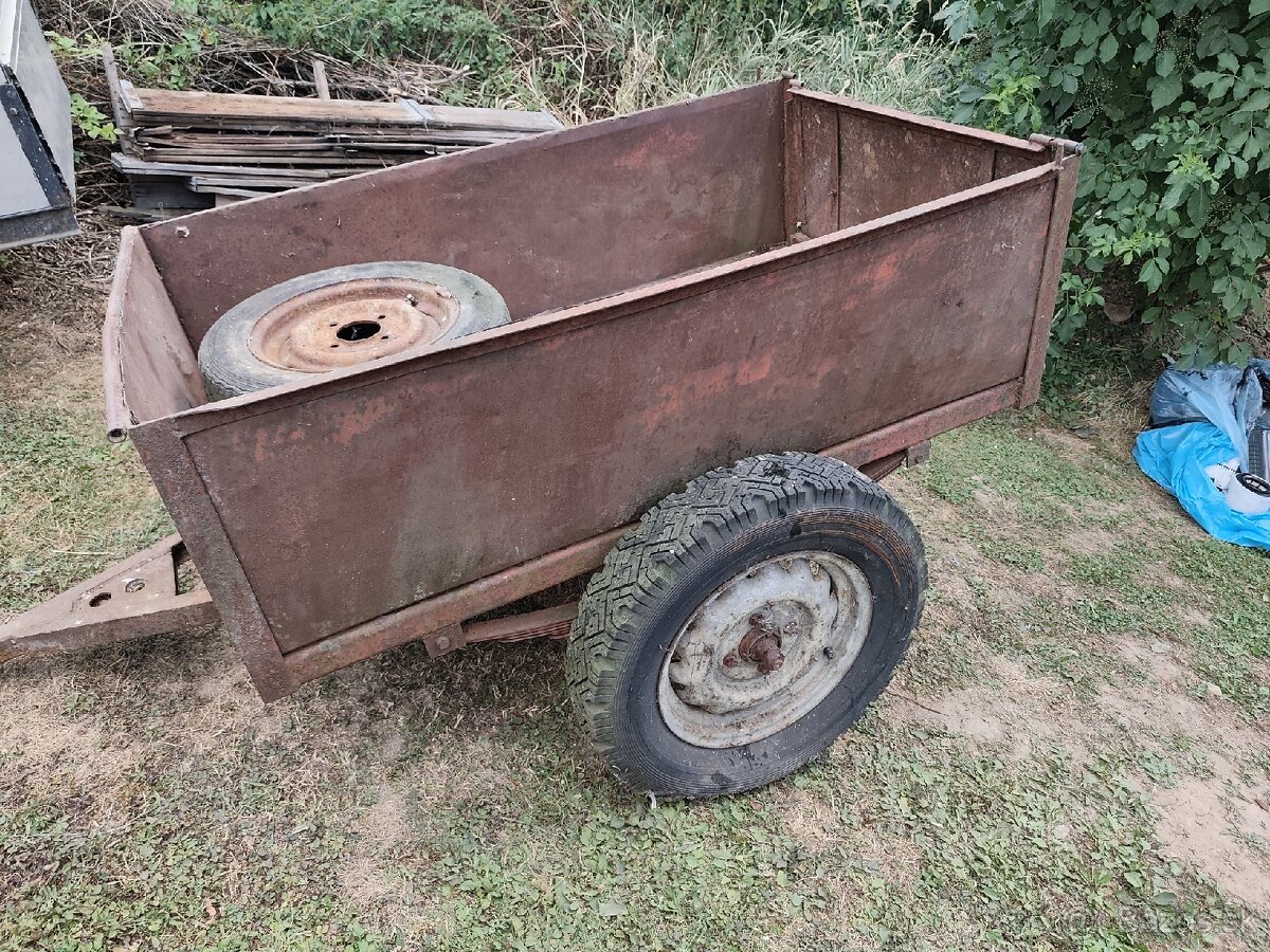 Vlečka za traktor - 2