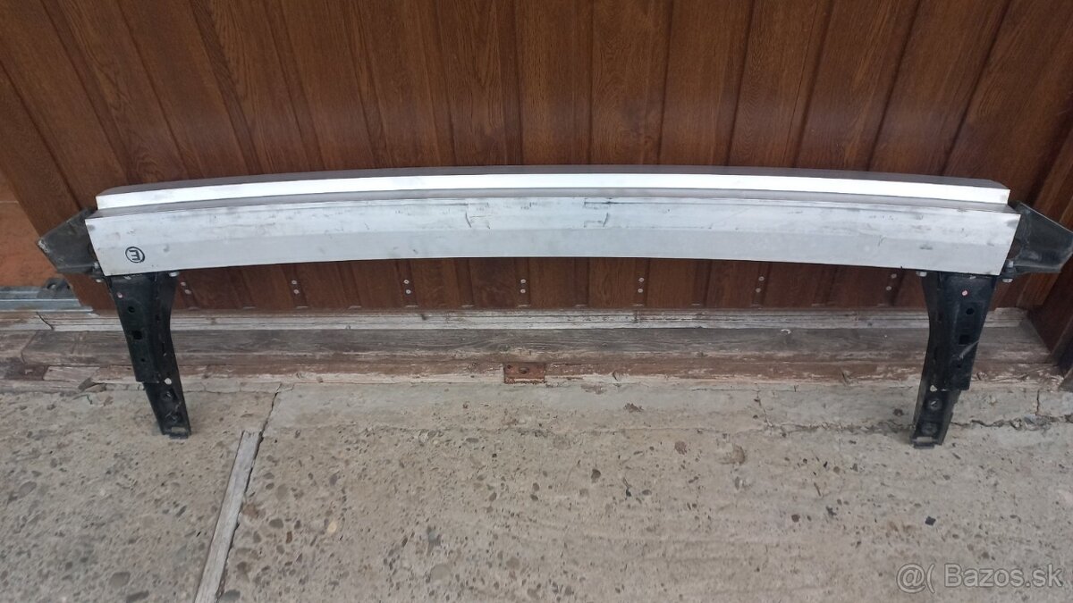 Vystuha naraznika subaru forester - 2