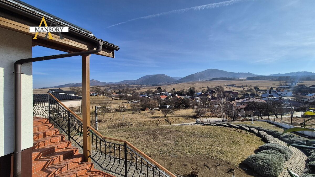 Na predaj - Rodinný dom v obci Stránske s pozemkom 1780m2 - 2