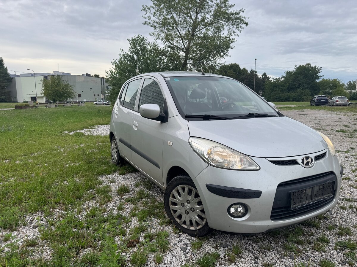 Hyundai i10 1.1 48,5kw - 2
