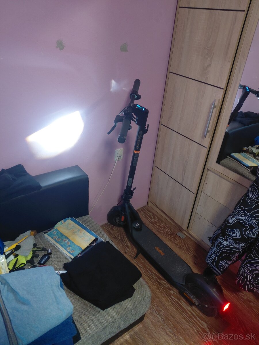 Ninebot Scooter - EL.Kolobežka - 2