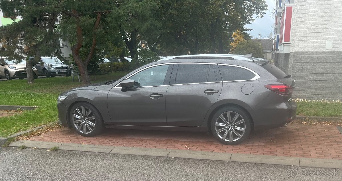 Mazda 6 wagon 4x4 - 2