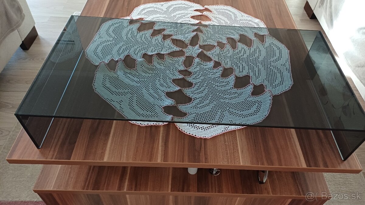 Sklenený stojan na TV - 2