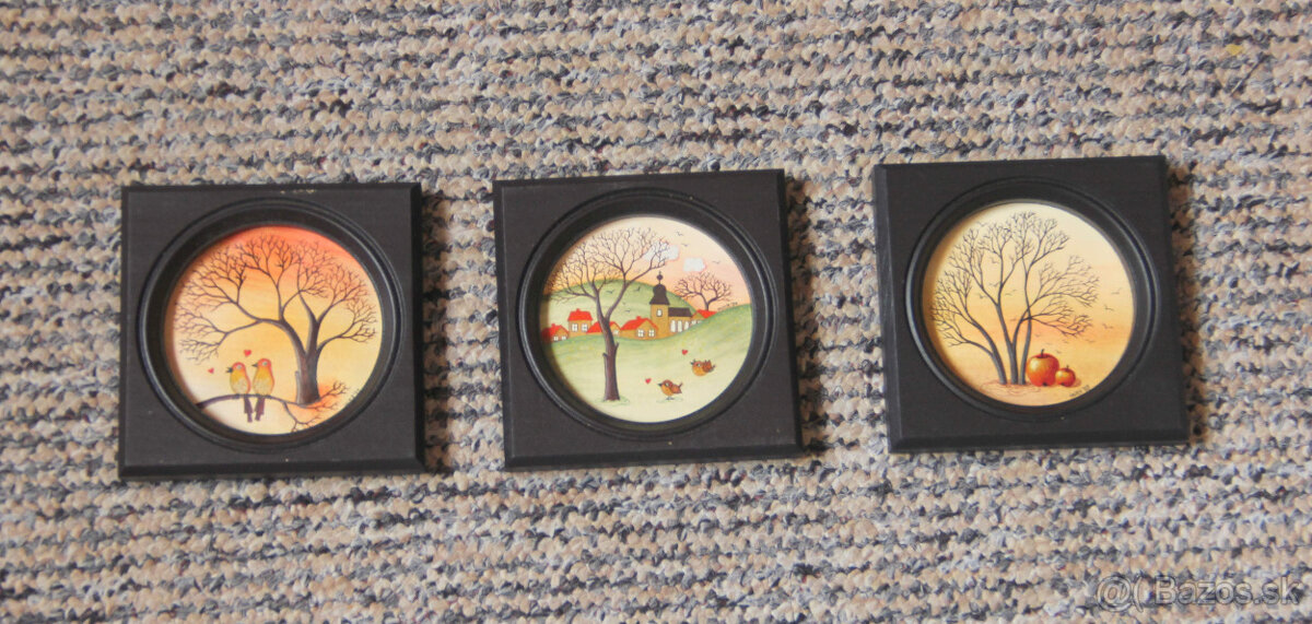 Malovane miniatury v drevenom tmavom rame 3ks - 2