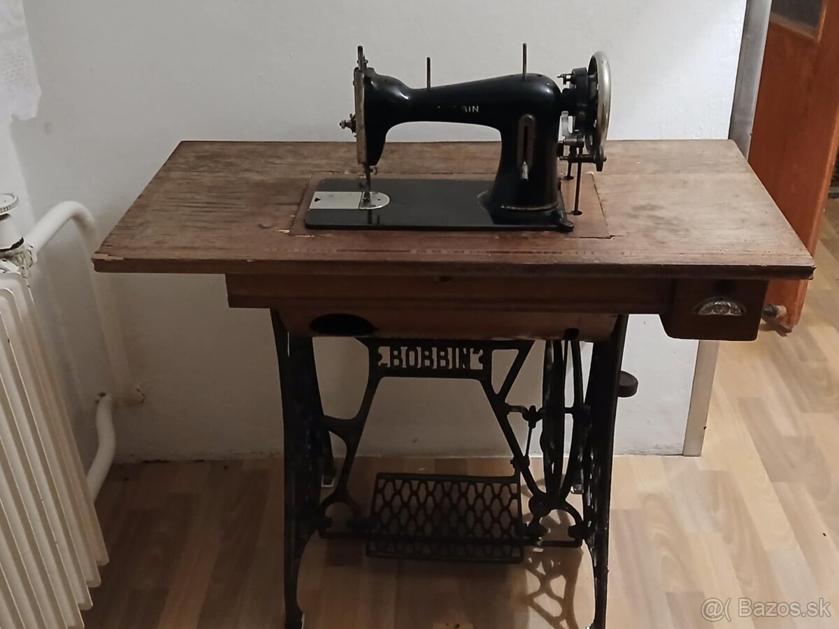Šijací stroj BOBBIN - 2