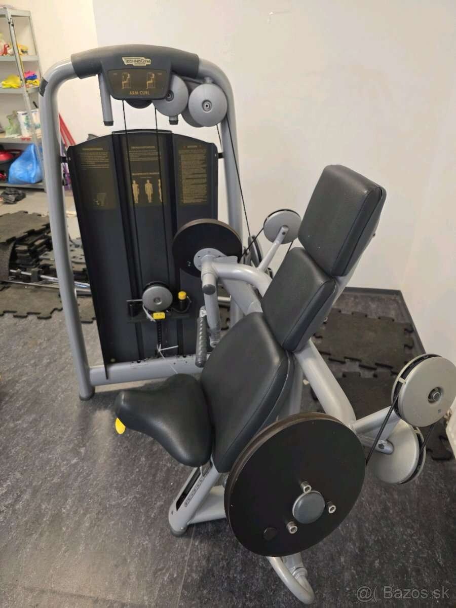 Technogym biceps - 2