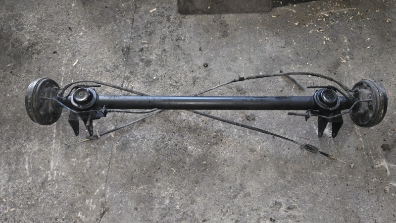 Kúpim nápravnicu Suzuki Wagon R+ - 2