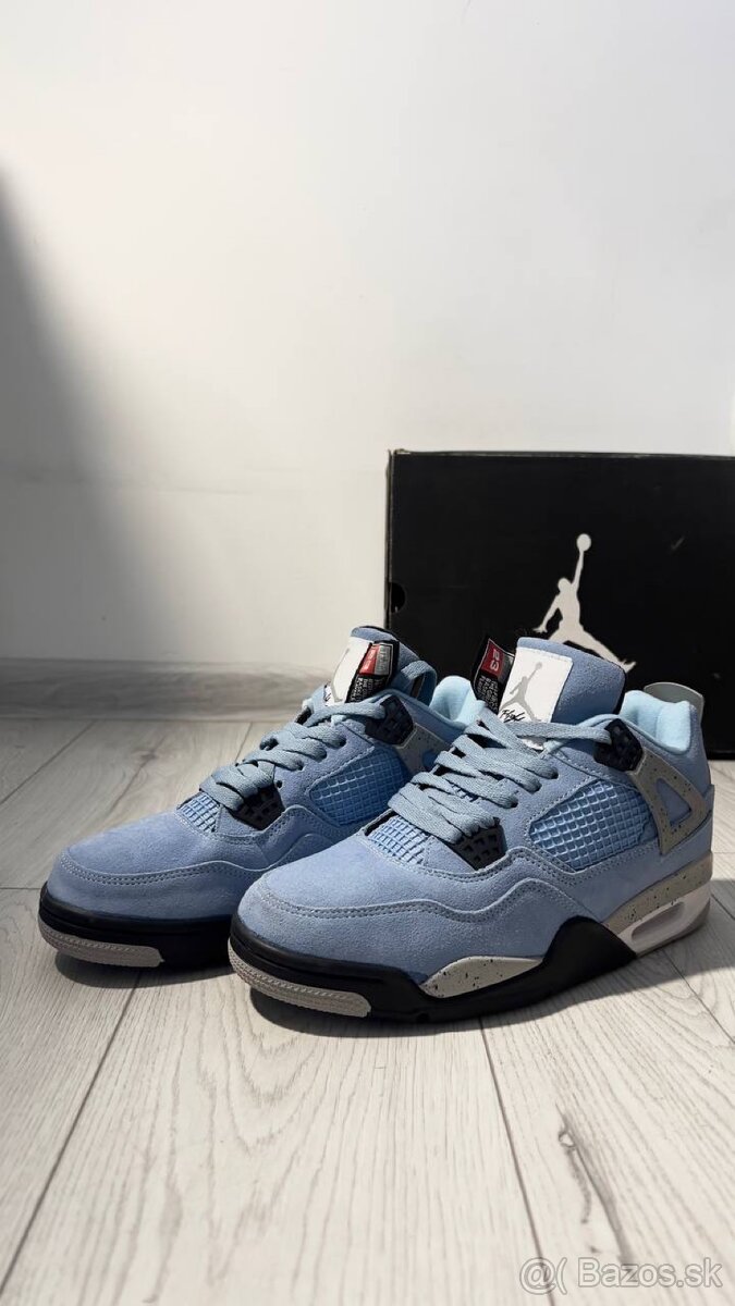 Jordan 4 university blue - 2