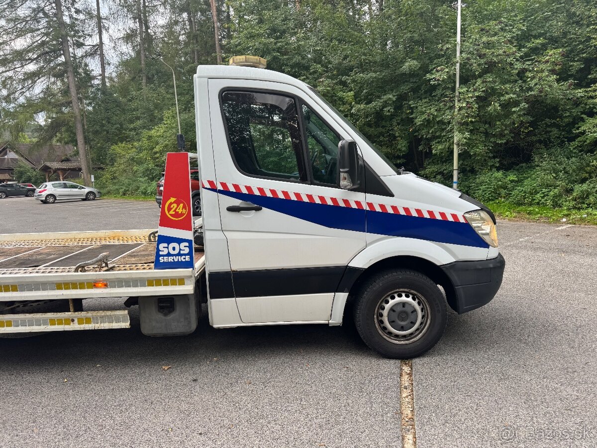 MERCEDES SPRINTER ODTAHOVY ŠPECIÁL DO 3.5t - 2