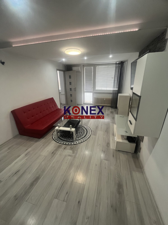 NA PREDAJ – 3-izbový byt Trebišov - 2