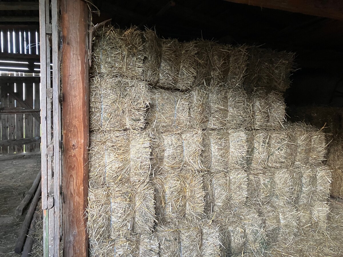 Predám slamu - 2