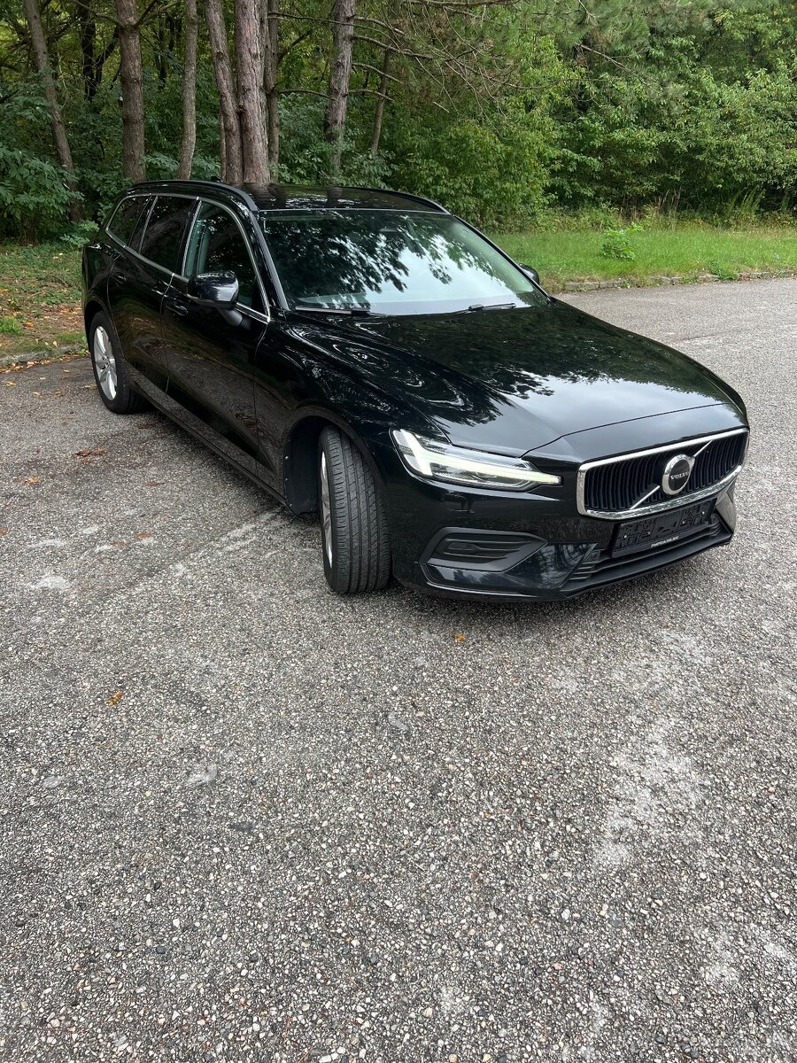 Volvo V60 B4 Core A/T B4 145kW diesel - 2