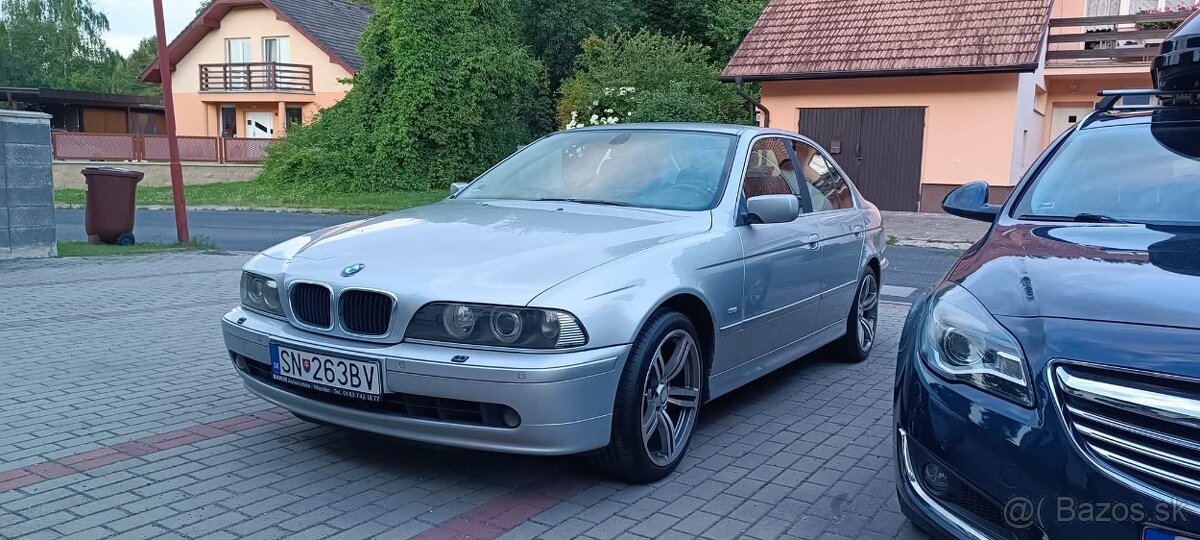 BMW E39 530i Manuál - 2