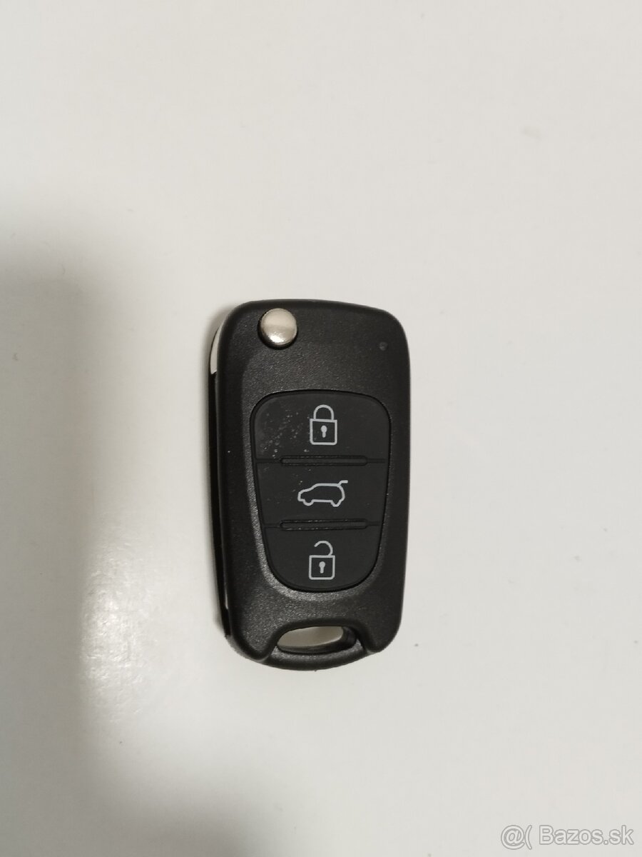 Predám obal kľúča na Kia ceed - 2