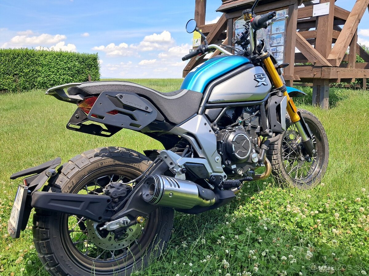 CFMOTO 700 CL-X Adventure - 2