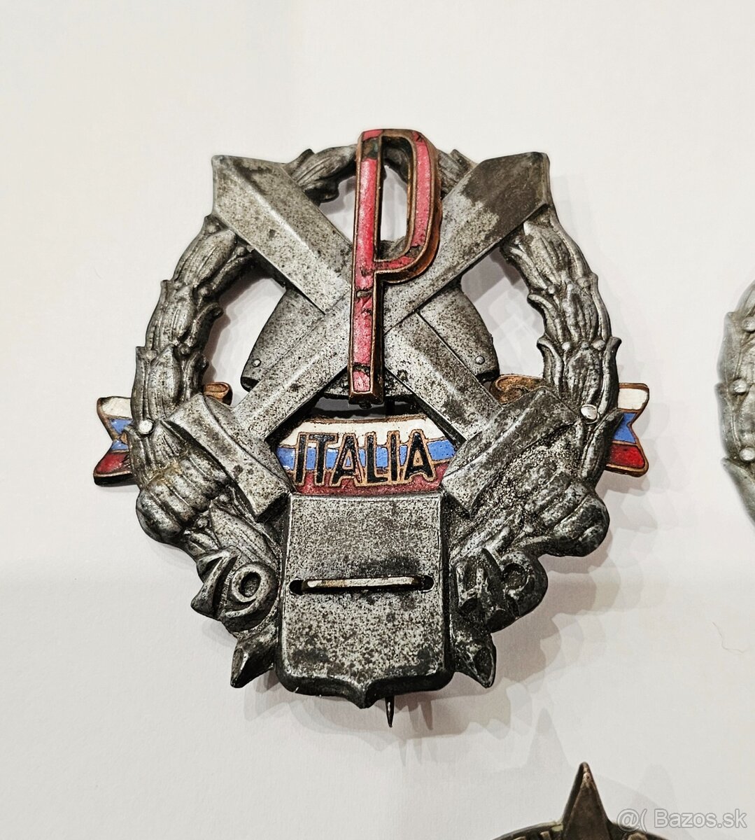 partizánske odznaky - 2