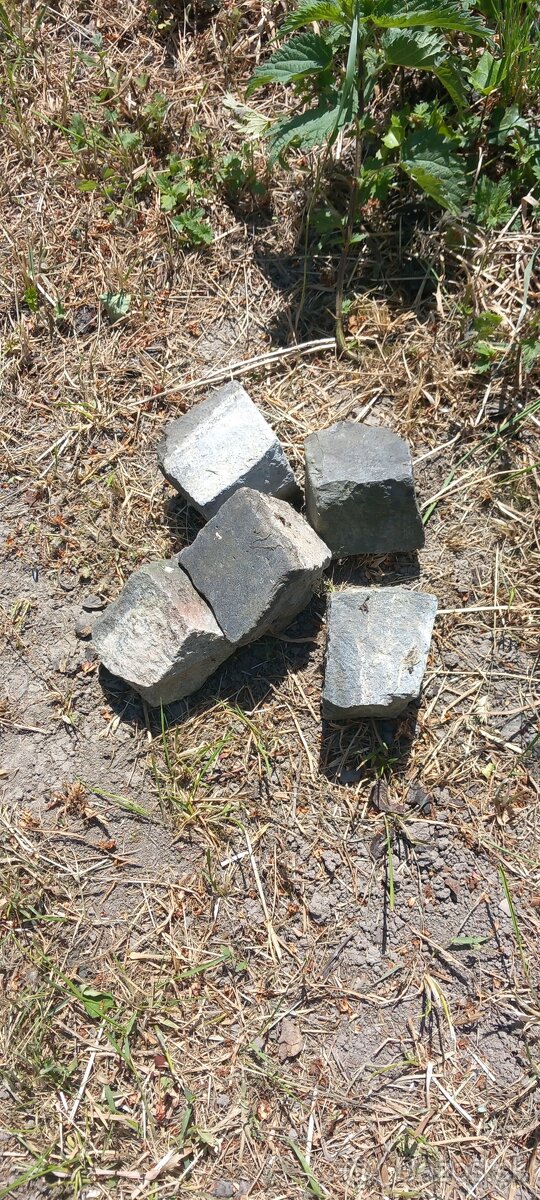 Dzahradná dlazba baz.kocky - 2