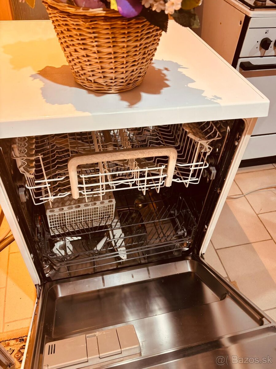 Myčka Electrolux - 2