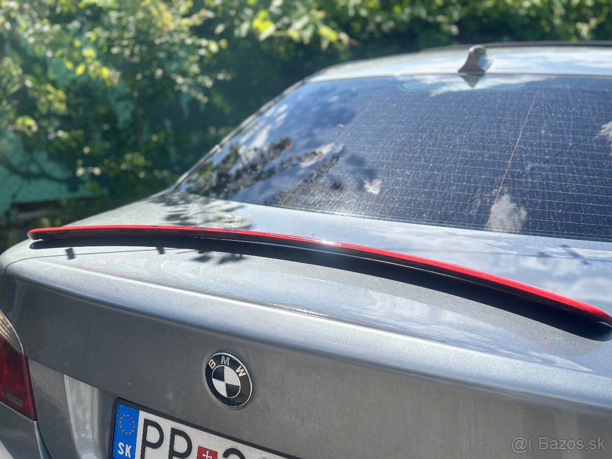 Spojler na zadné okno BMW E46 - 2