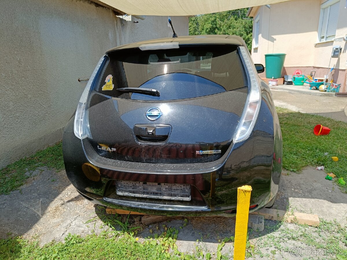 Nissan Leaf ZE0 na diely - 2