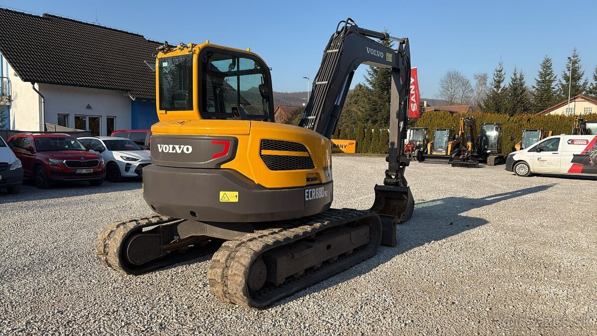 Pásové rýpadlo VOLVO ECR88D - 2