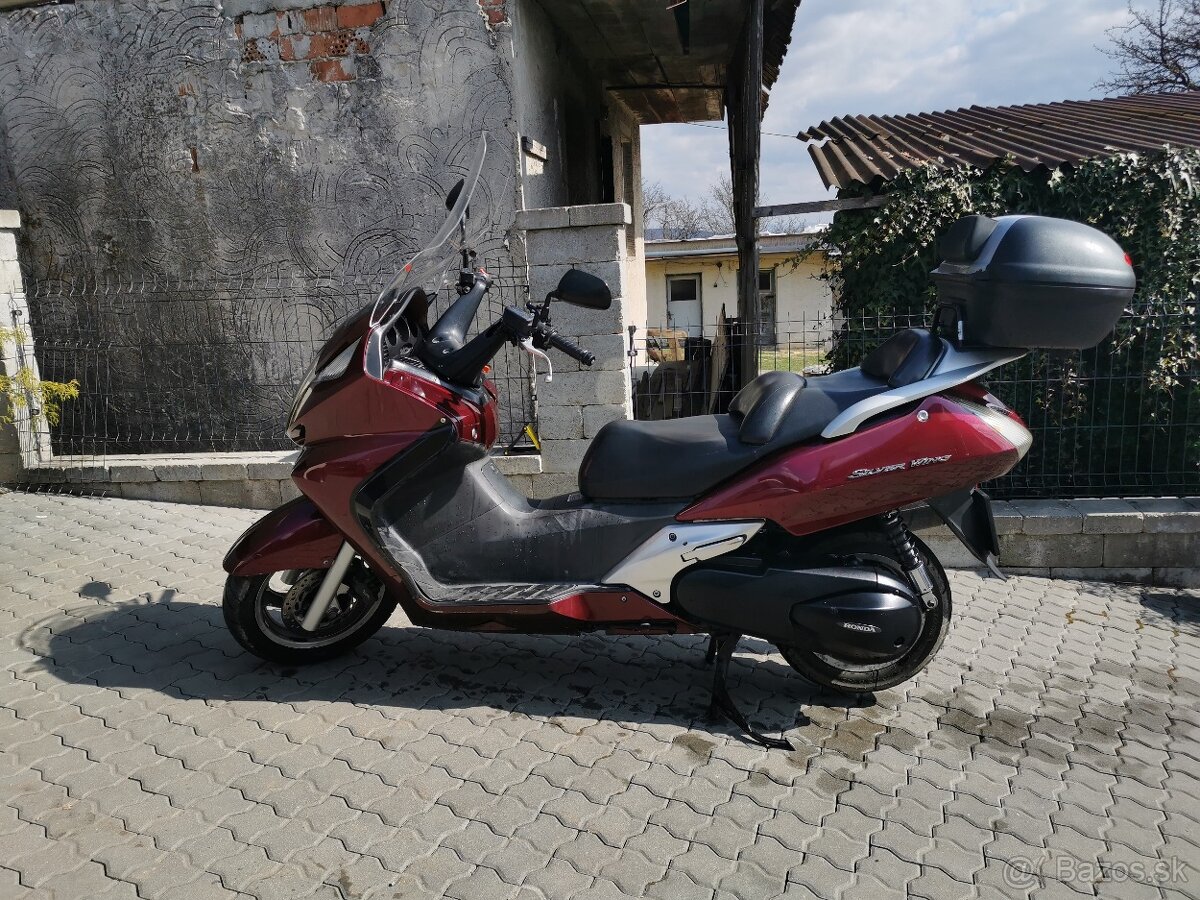 Honda SILVER WING 600 - 2