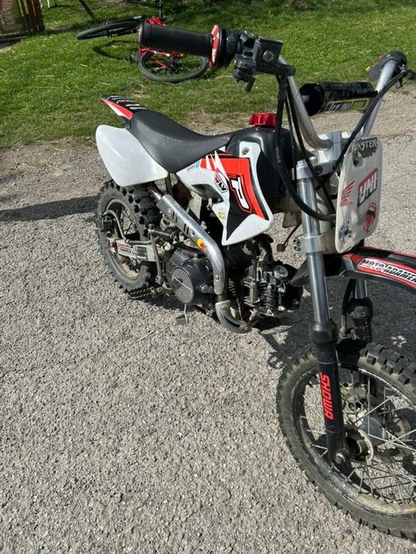 Pit bike 125