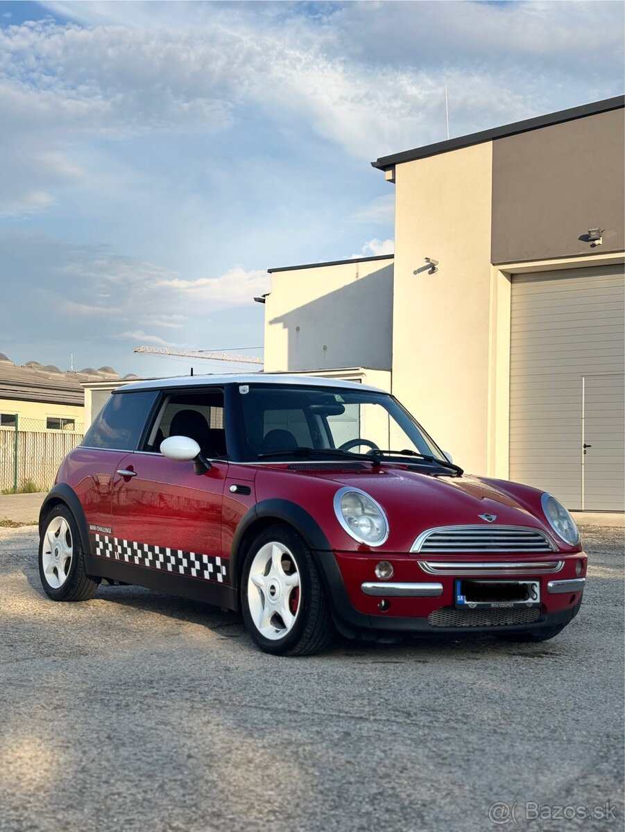 Mini Cooper R50 - 2