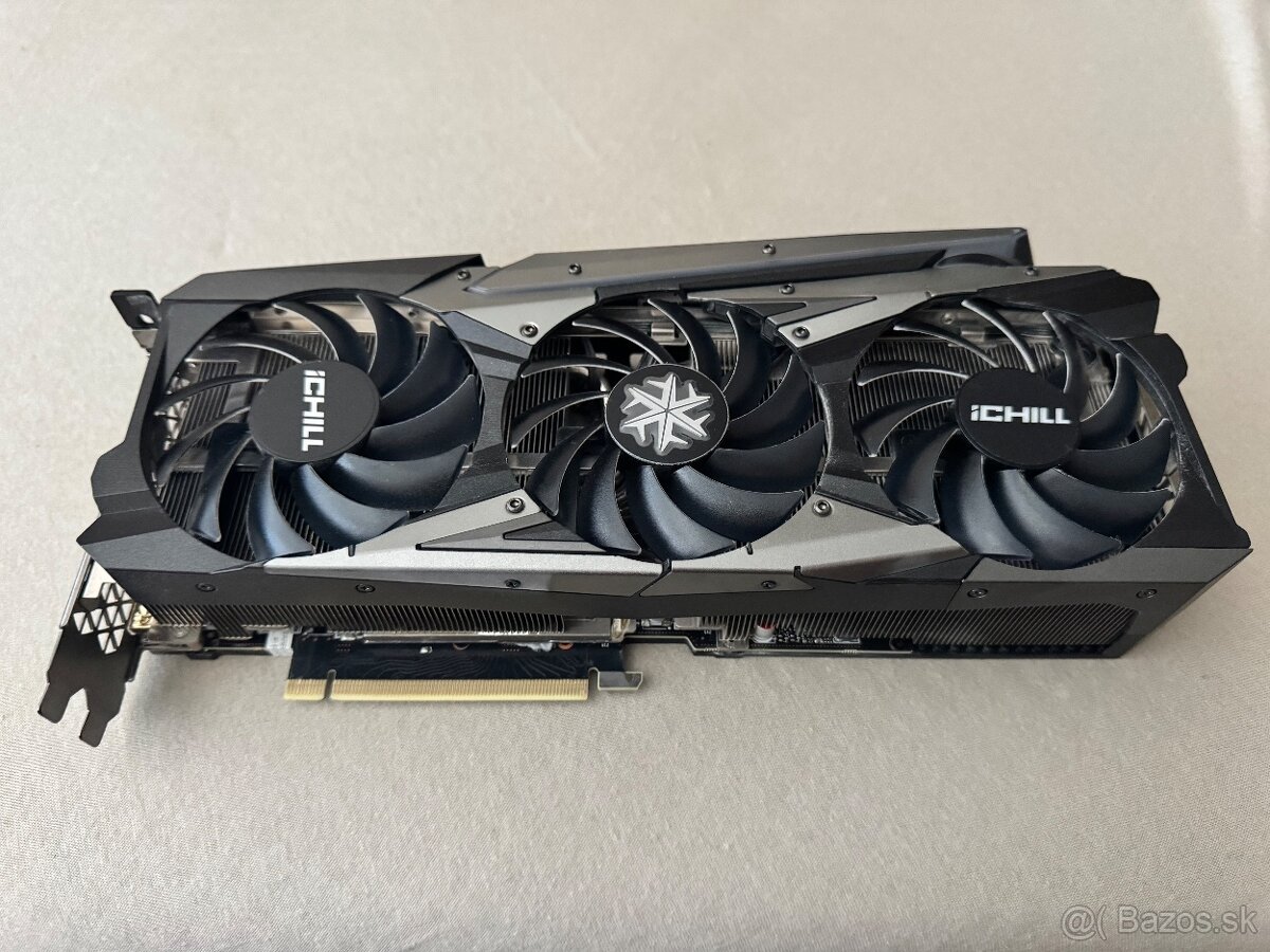 Inno3D GeForce RTX 3070 Ti iCHILL X3 - 2